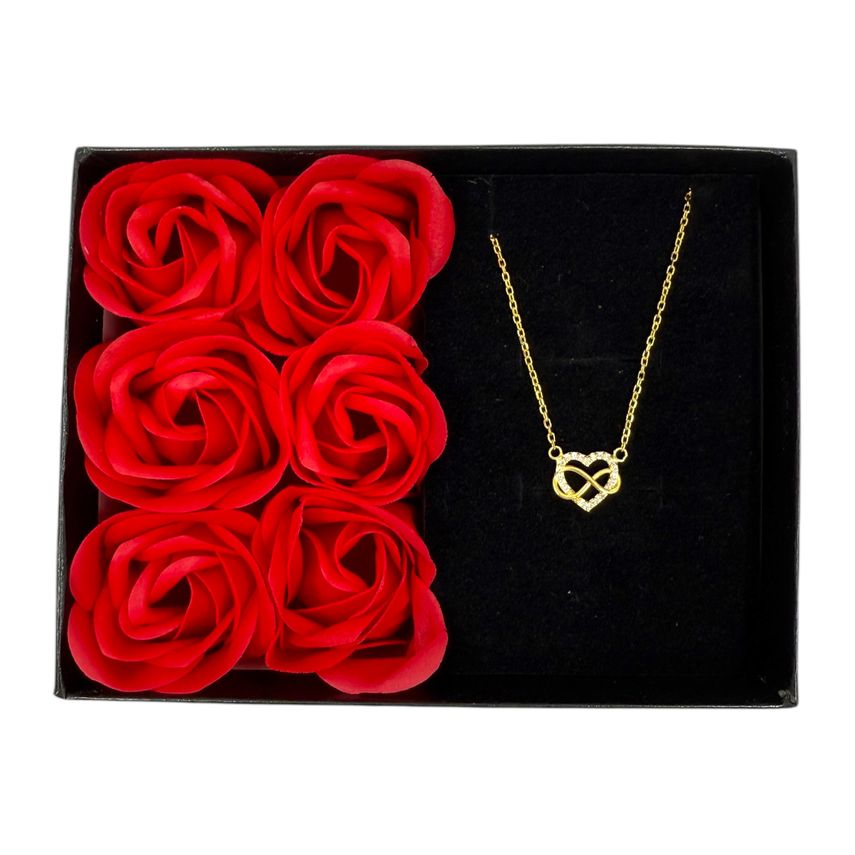 Infinity Love Halskette aus 925er Silber mit Rosenbox