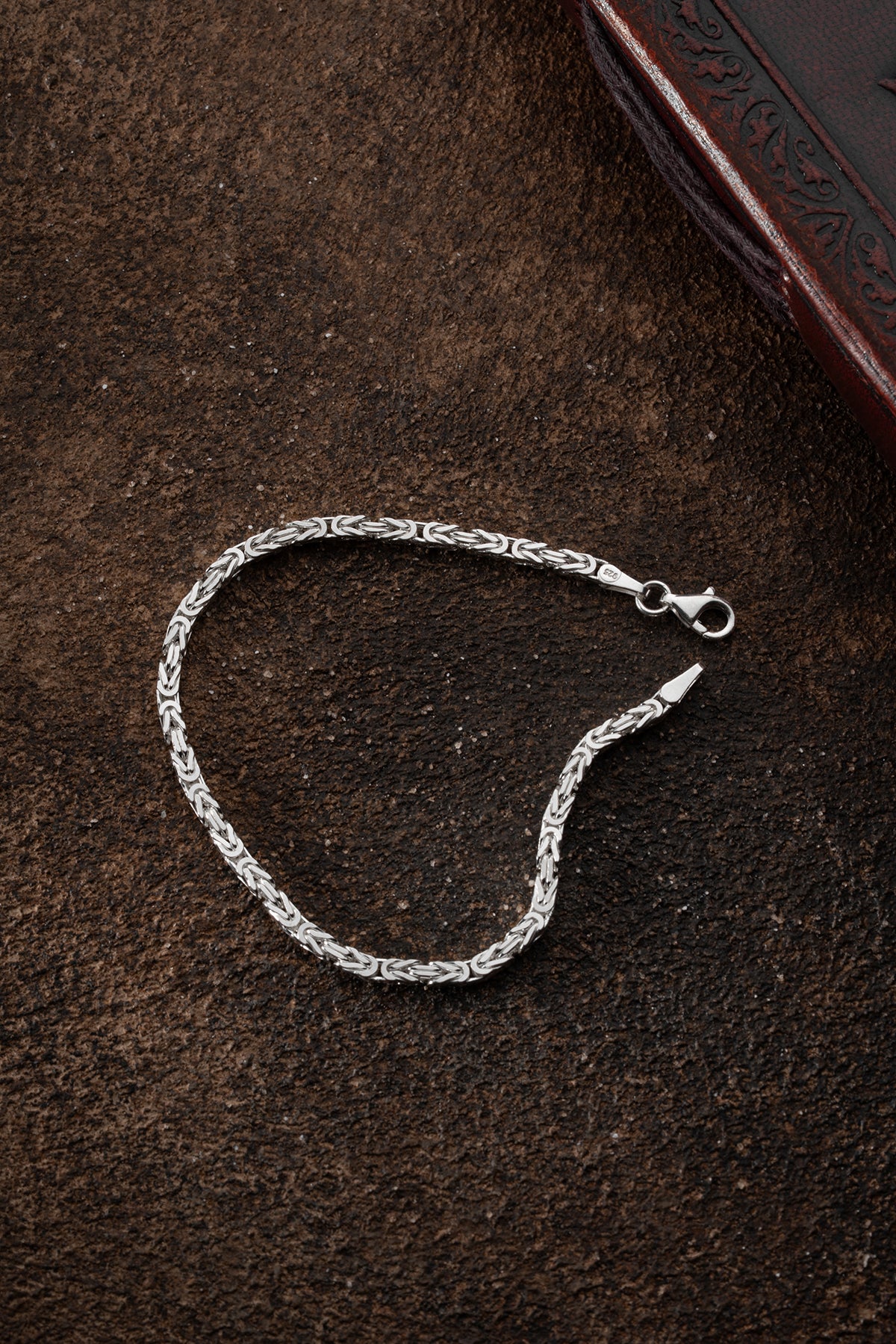Königskette Armband aus 925er Sterlingsilber – am Handgelenk