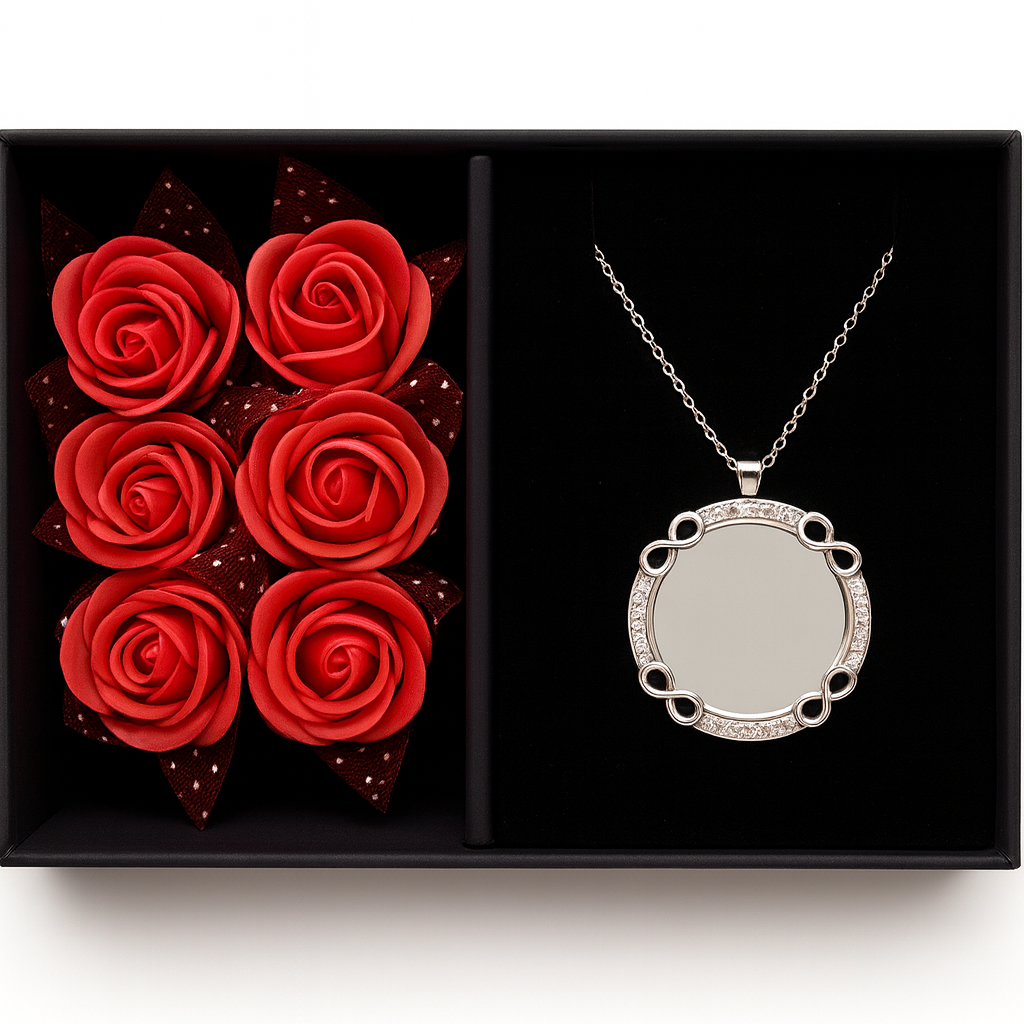 Infinity Halskette – Runde Gravurplatte – Limitierte Edition – 925 Silber – Inklusive Rosenbox & Wunschgravur