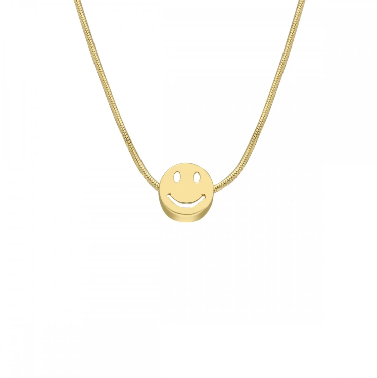 Verbreite gute Laune mit der Smiley Halskette aus 925 Sterling Silber! Dieses verspielte Schmuckstück besticht durch seinen fröhlichen Smiley-Anhänger, der für Positivität und Freude steht. Ein perfektes Accessoire für alle, die ihren Look mit einem charmanten Detail ergänzen möchten.