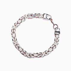 Armband Königsketten Armband 7mm 925 Sterling Silber ist eine sehr schönes Armband mit jedem Outfit zu tragen, gut gemacht und schweres Gewicht, die Königsketten Armband ist eine gutes Armband. Die massive 7mm Königsketten Armband sitzt sehr schön am Handgelenk (quadratisch) und ist aus echtem 925er Silber gefertigt, hat diamantgeschliffene Kanten und eine hochglanzpolierte Oberfläche. Ein Armband ist immer das richtige Accessoire. Diese Kette ist auch eine gute Wahl für Weihnachten, Ostern, Ju